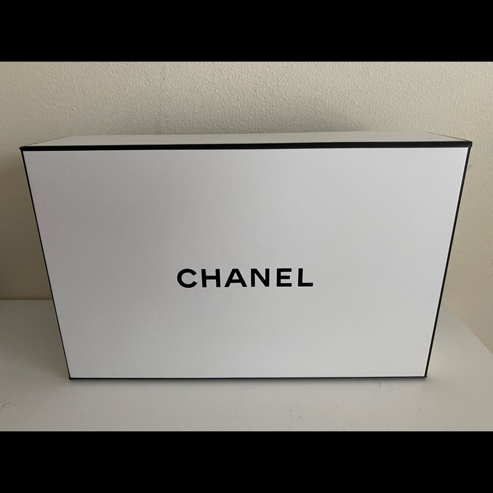Empty CHANEL Box